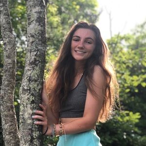 Meet your Posher, Aleah